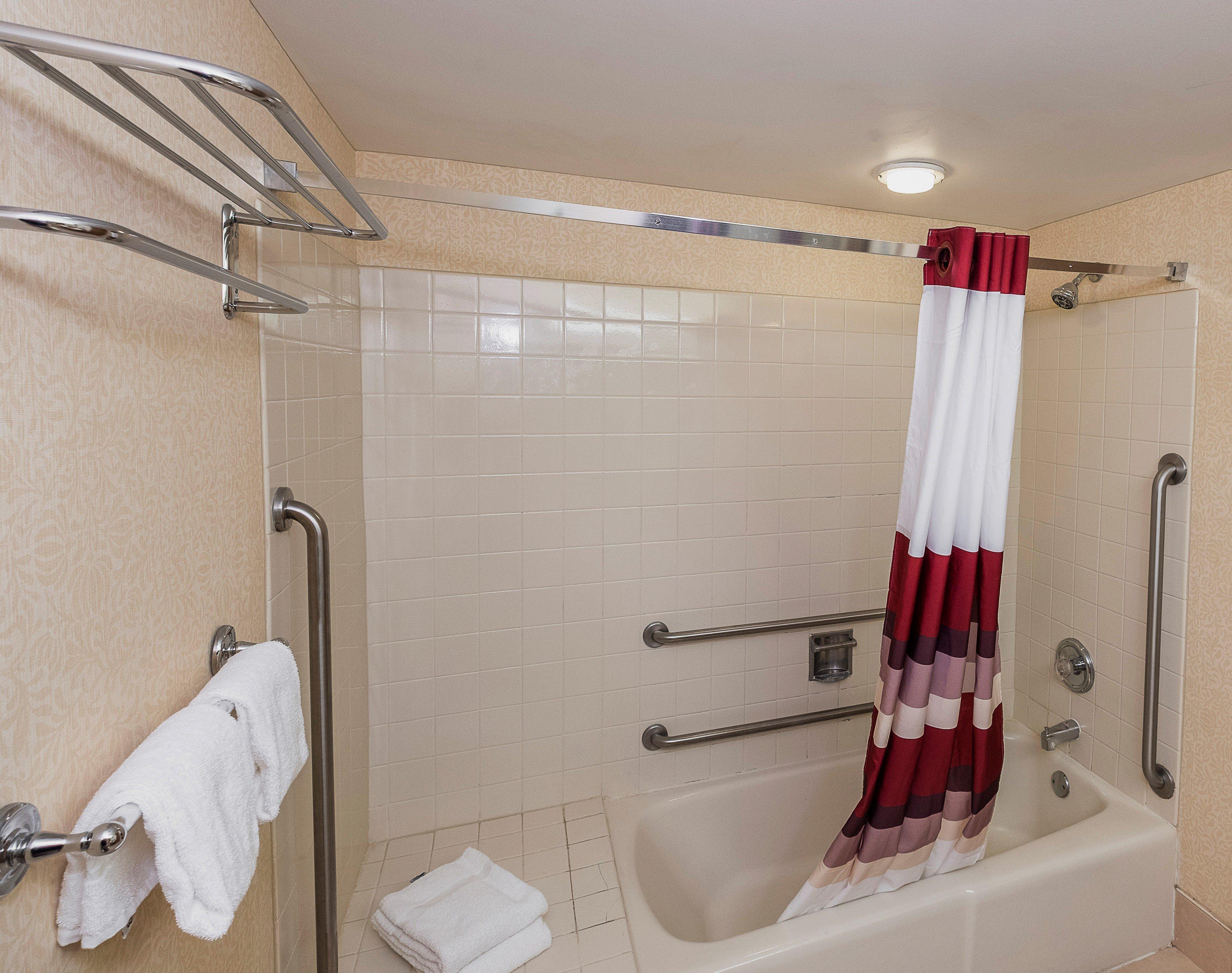 Red Roof Inn & Suites Mt Holly - Mcguire Afb Westampton Εξωτερικό φωτογραφία