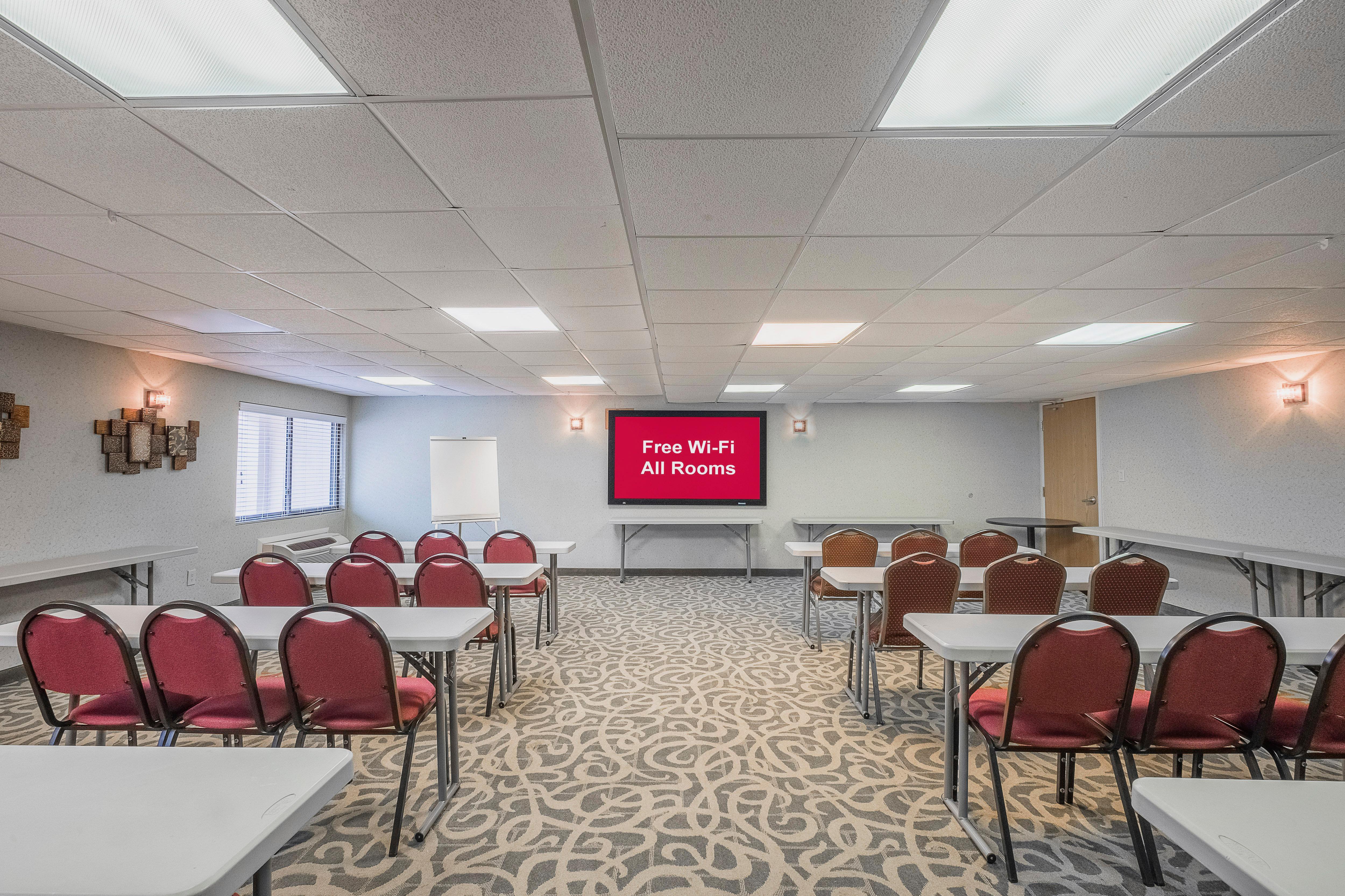Red Roof Inn & Suites Mt Holly - Mcguire Afb Westampton Εξωτερικό φωτογραφία