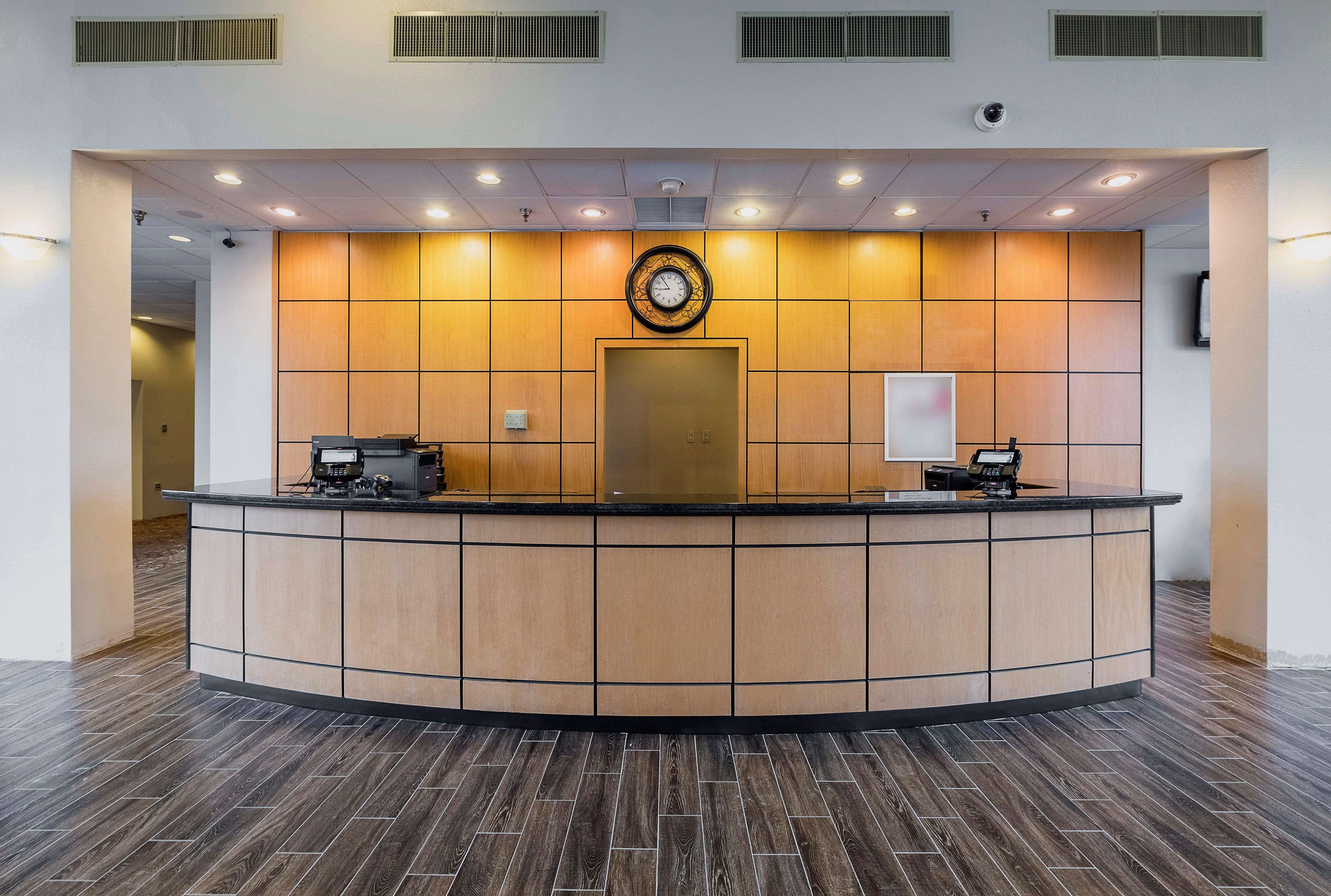 Red Roof Inn & Suites Mt Holly - Mcguire Afb Westampton Εξωτερικό φωτογραφία