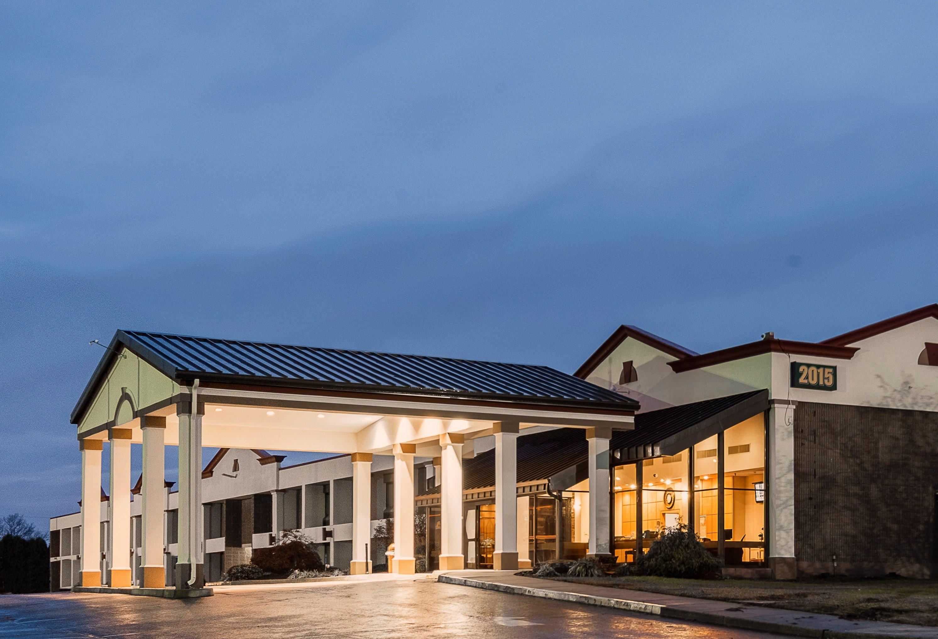 Red Roof Inn & Suites Mt Holly - Mcguire Afb Westampton Εξωτερικό φωτογραφία