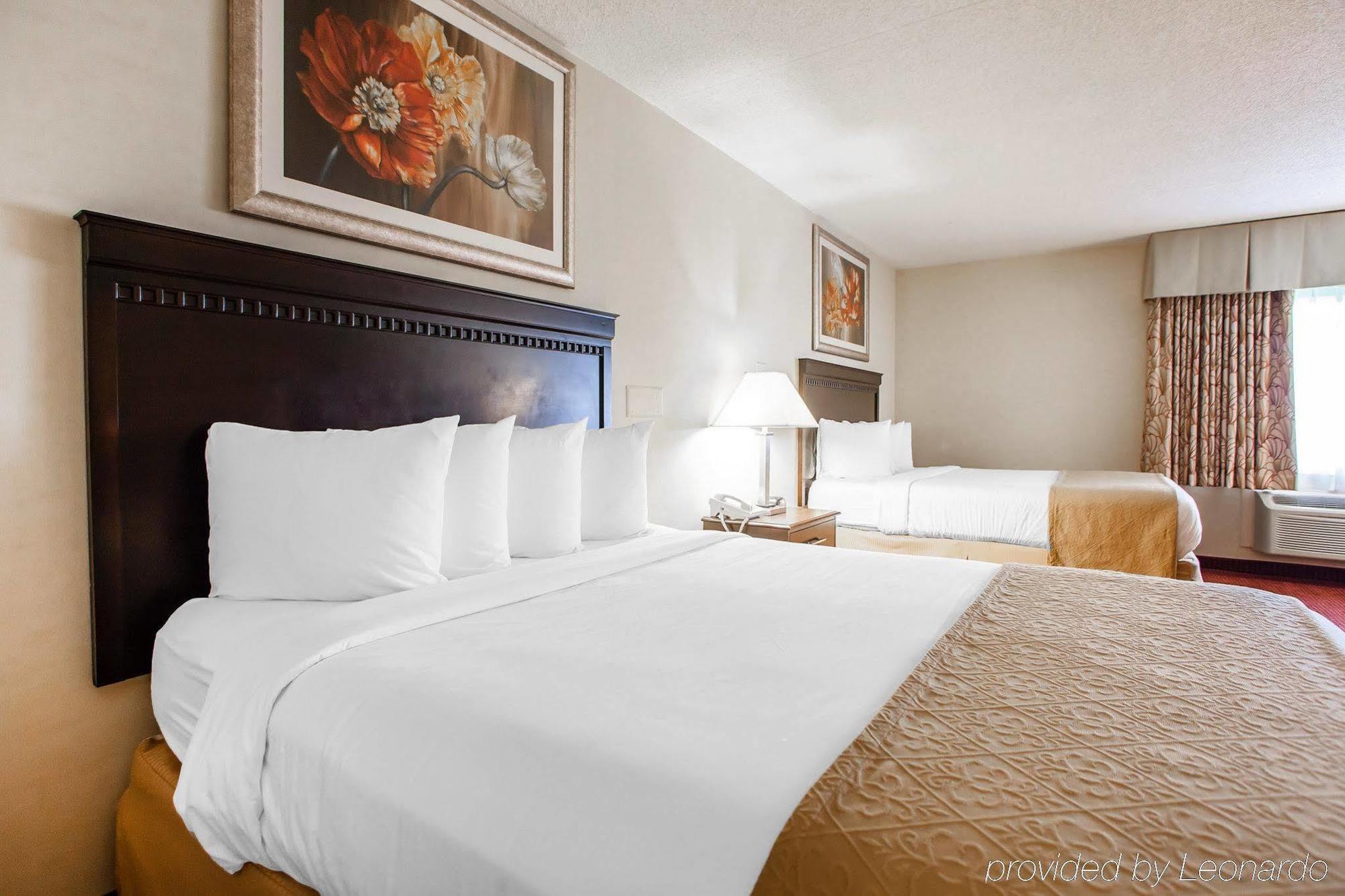 Red Roof Inn & Suites Mt Holly - Mcguire Afb Westampton Εξωτερικό φωτογραφία